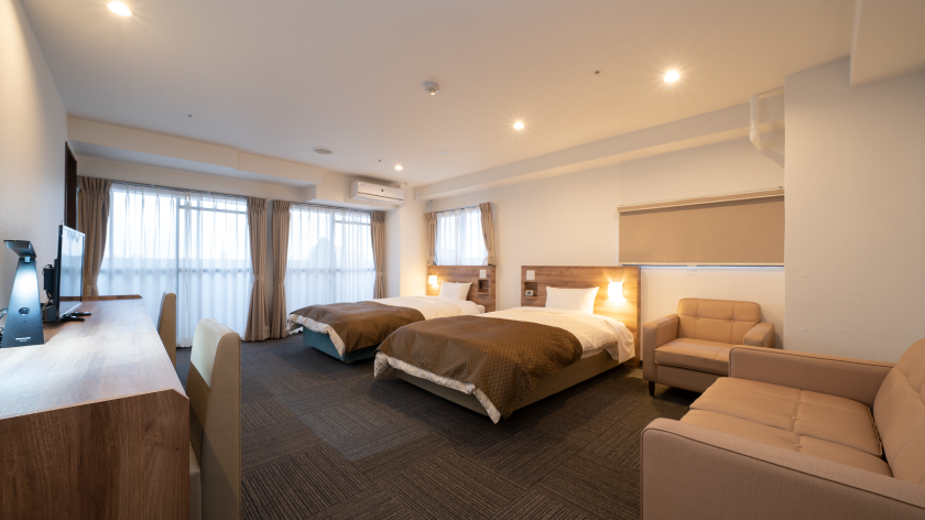 Family Room 1